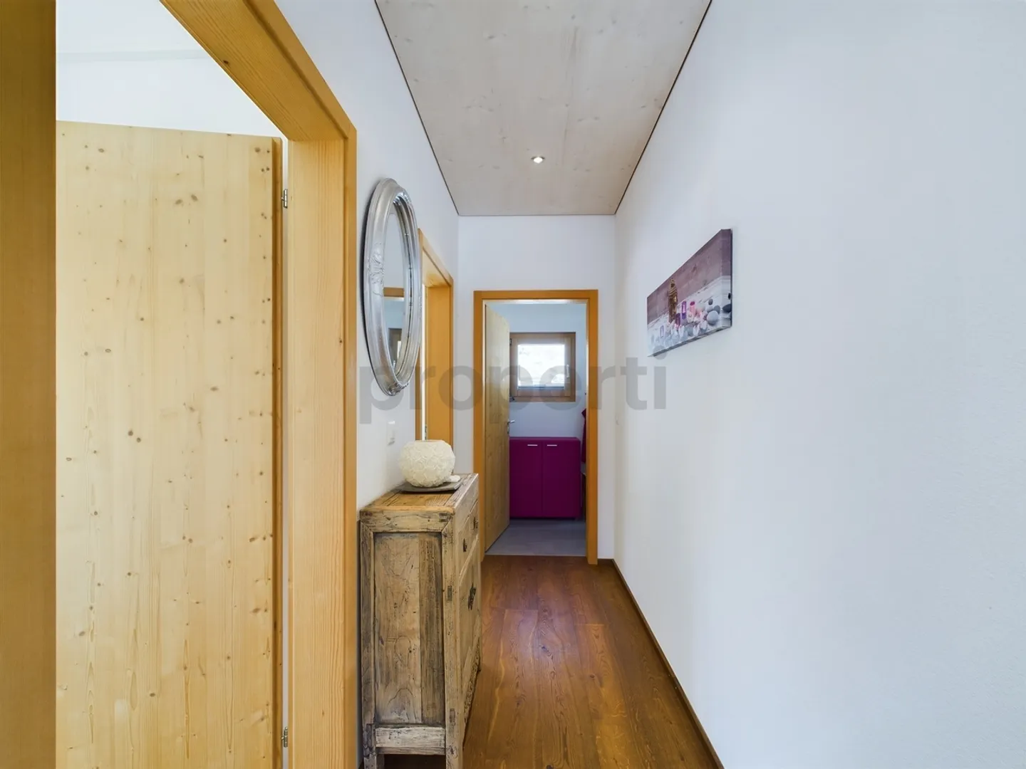 Modern 3.5 Room Attic Apartment in Peist (Municipality of Arosa) - Photo 8 of 11