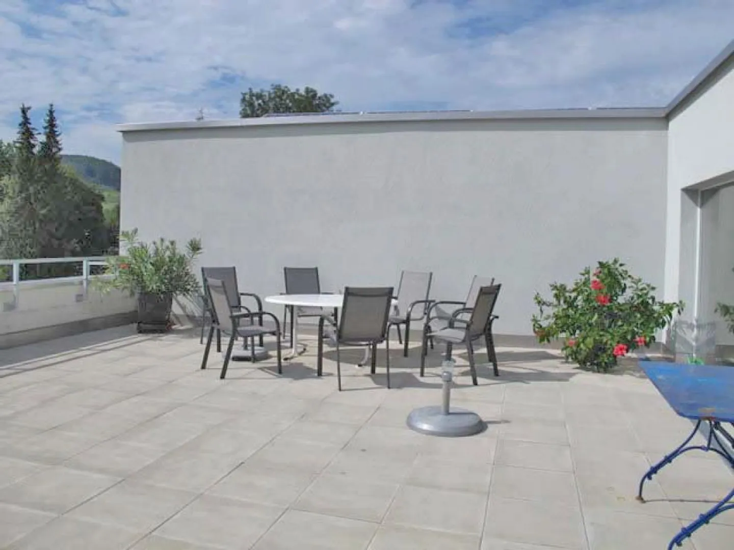 Quiet Living on Finkenweg - Photo 4 of 4