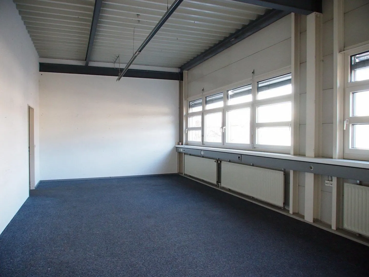 Magazzino, produzione, ufficio - tutto in un unico posto! - Foto 5 di 5