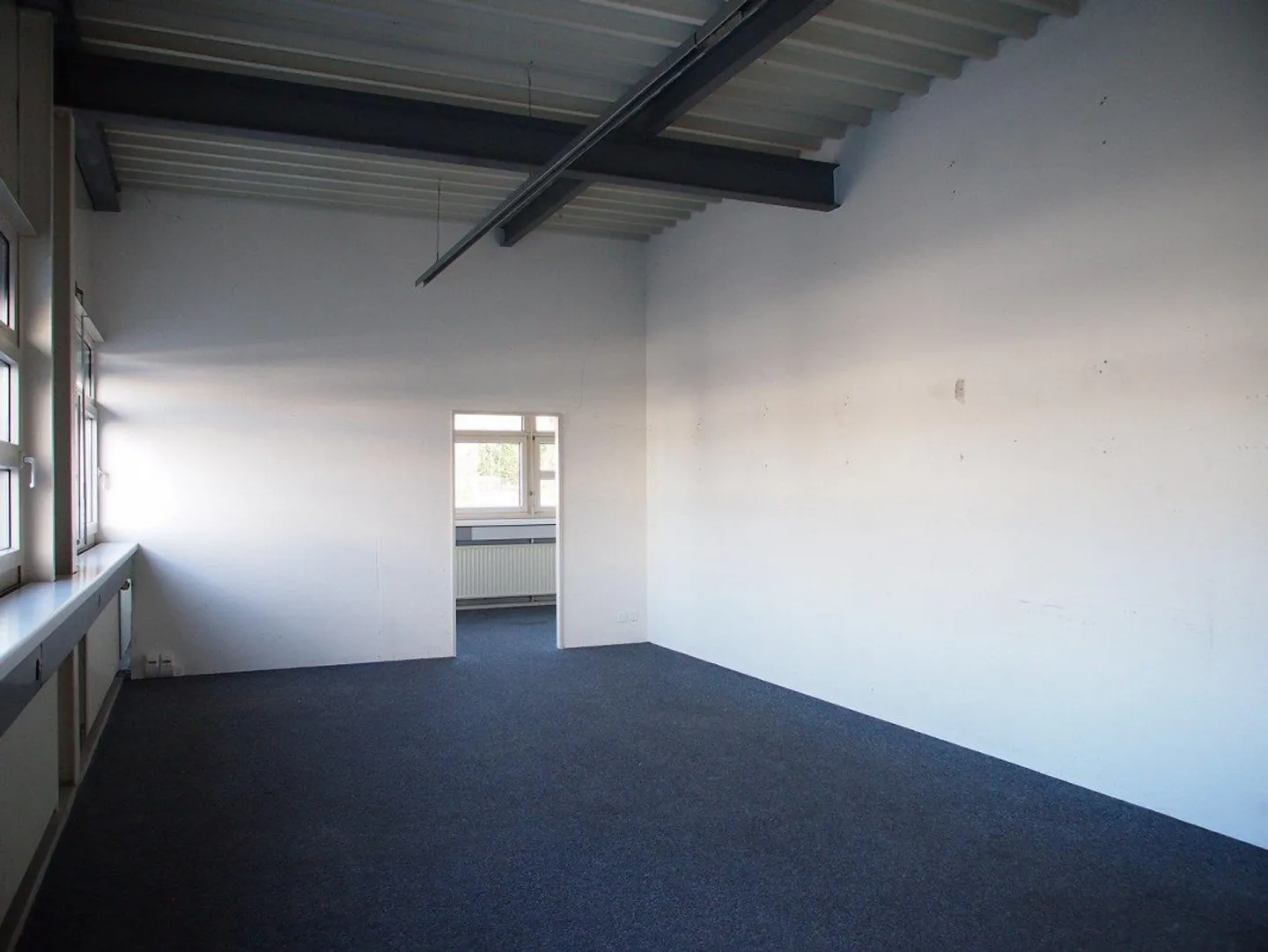 Magazzino, produzione, ufficio - tutto in un unico posto! - Foto 4 di 5