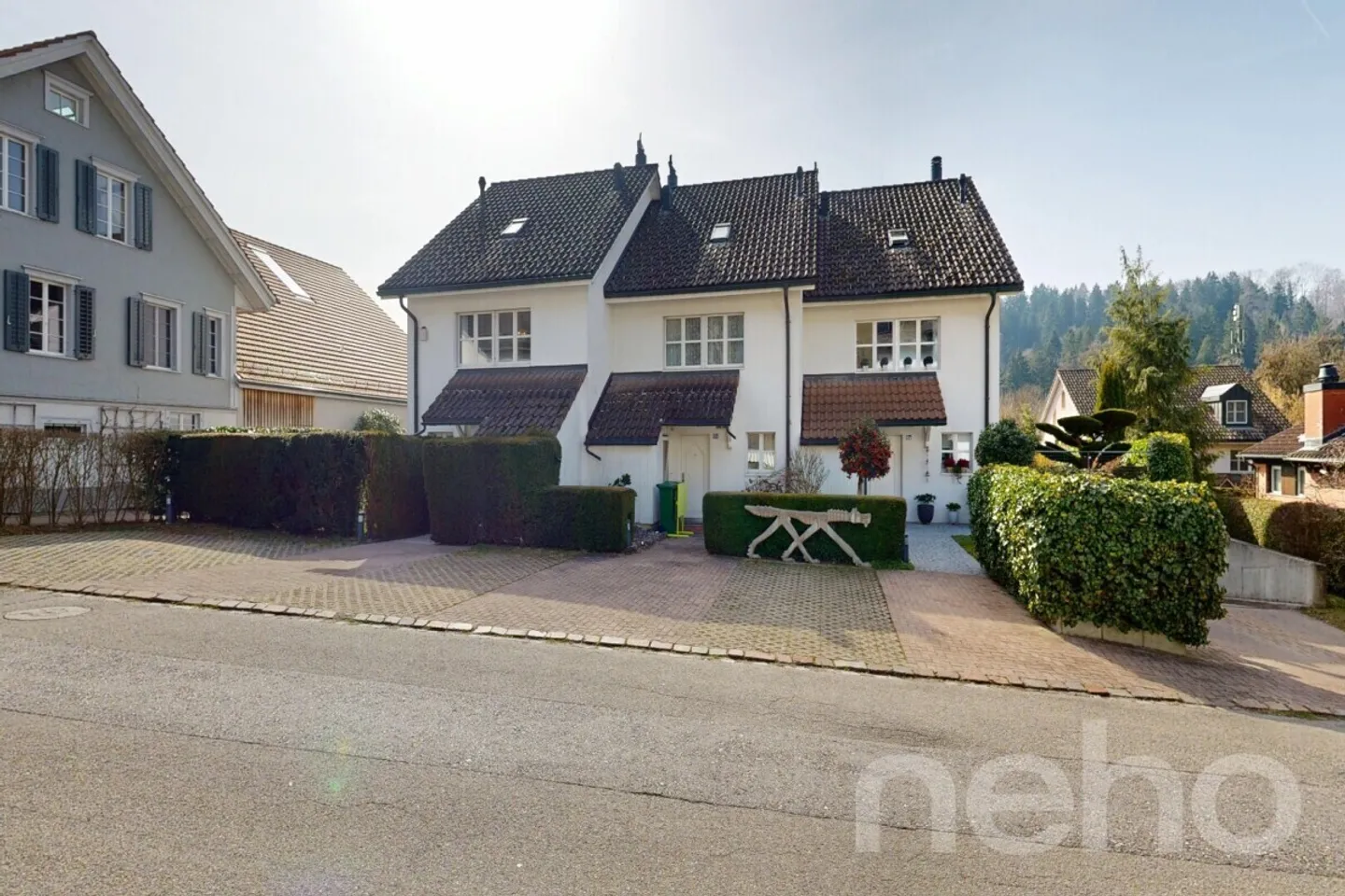 Maison de ville d'angle avec jardin et intimité près de Zurich - Photo 10 sur 12