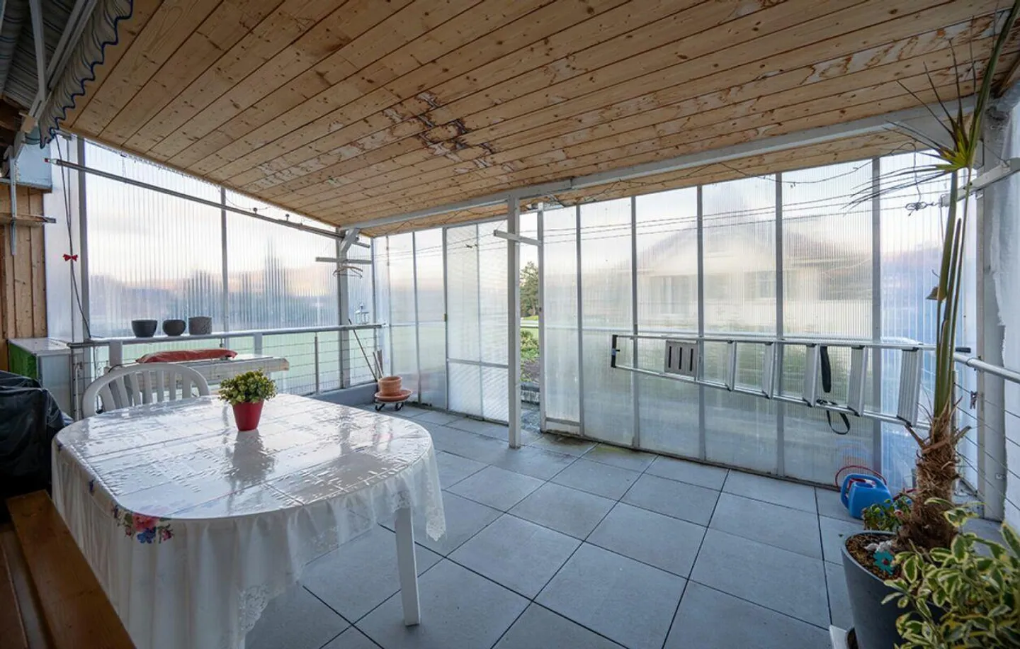 Appartamento 5.5 stanze con balcone e grande terrazza - Foto 5 di 14