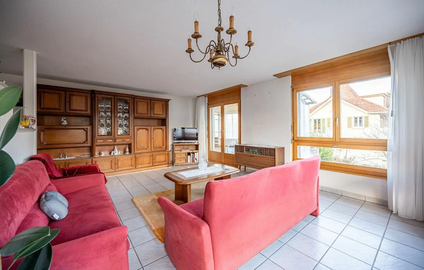 Appartamento 5.5 stanze con balcone e grande terrazza - Foto 4 di 14