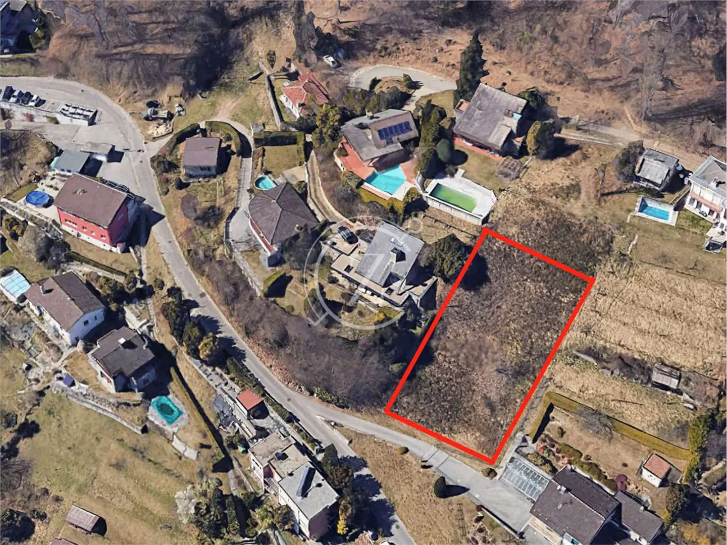 Panoramaland in Vernate mit Baugenehmigung - Foto 2 di 2