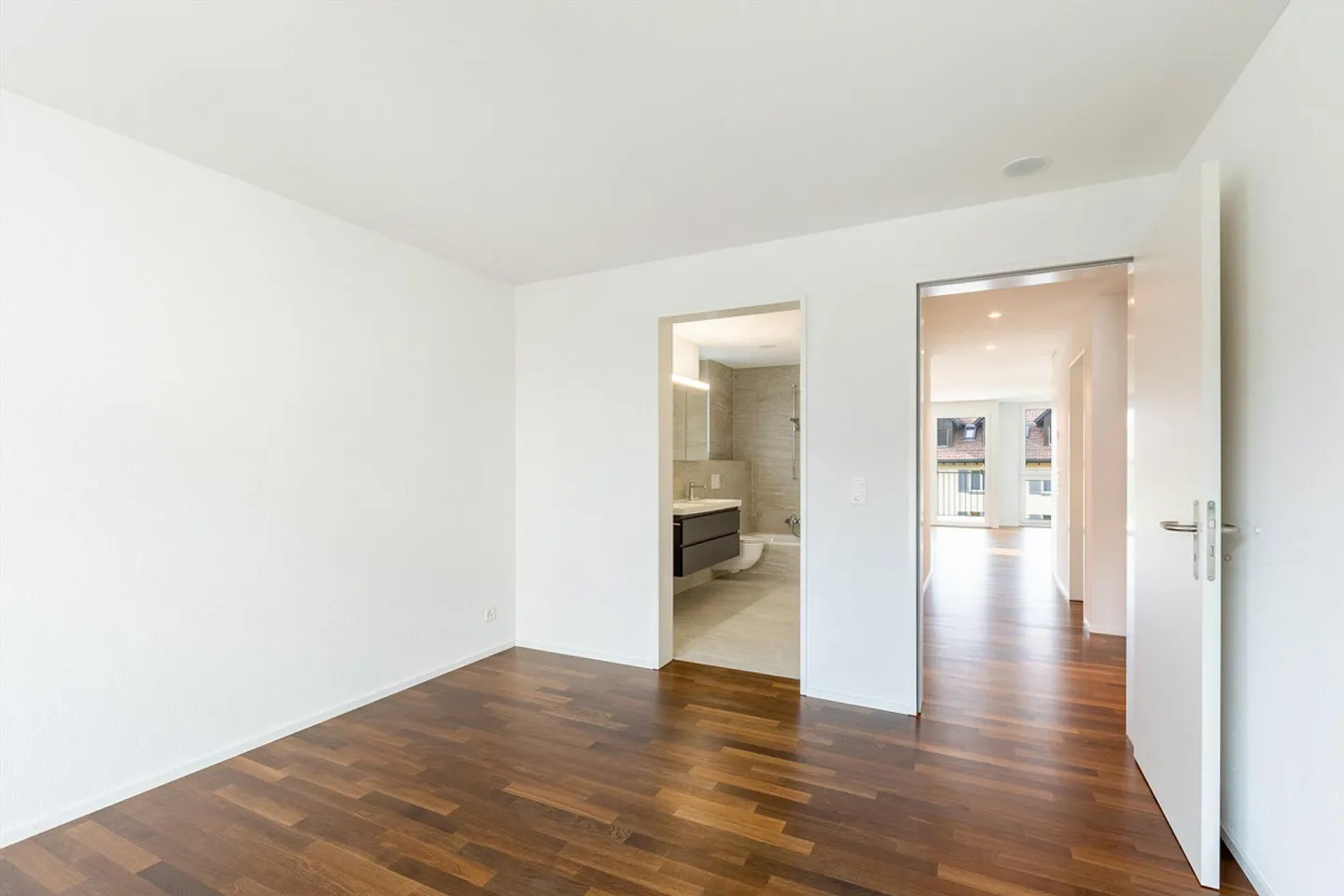 Grande esperienza abitativa con vista lago - Foto 4 di 8