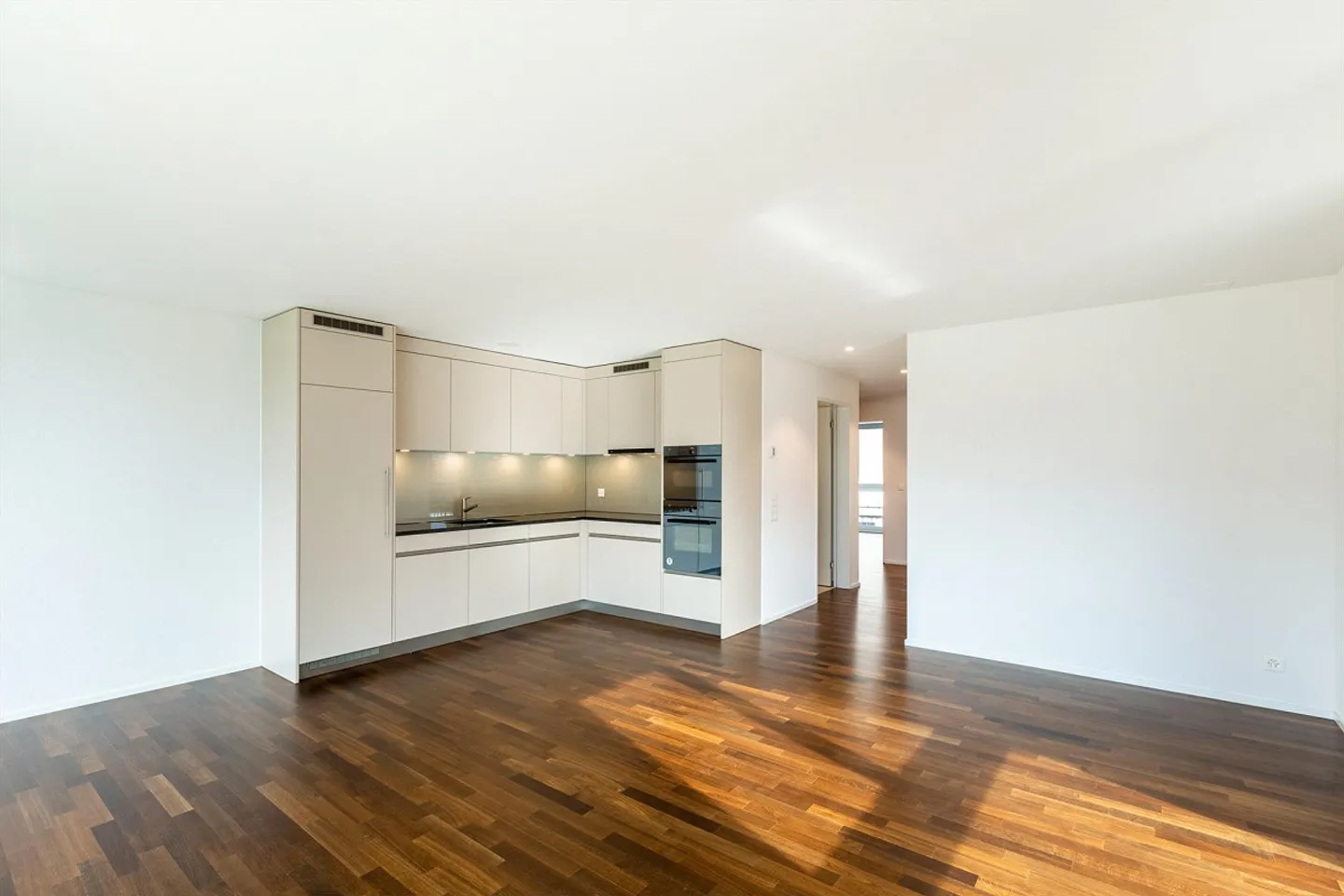 Grande esperienza abitativa con vista lago - Foto 7 di 8