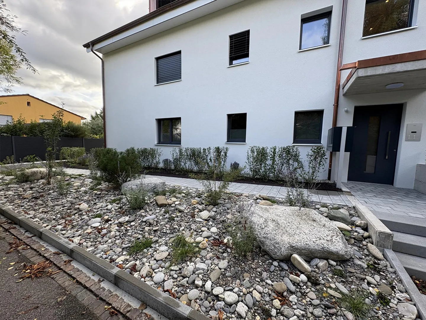 Erstvermietung:  neue Top 3.5 Zi- Dachwohnung im Zentrum von Ziefen - Foto 3 von 9