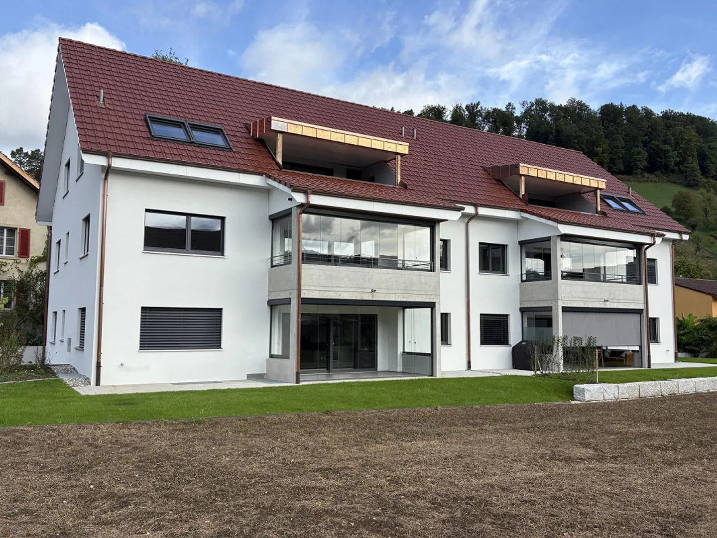 Erstvermietung:  neue Top 3.5 Zi- Dachwohnung im Zentrum von Ziefen - Foto 2 von 9