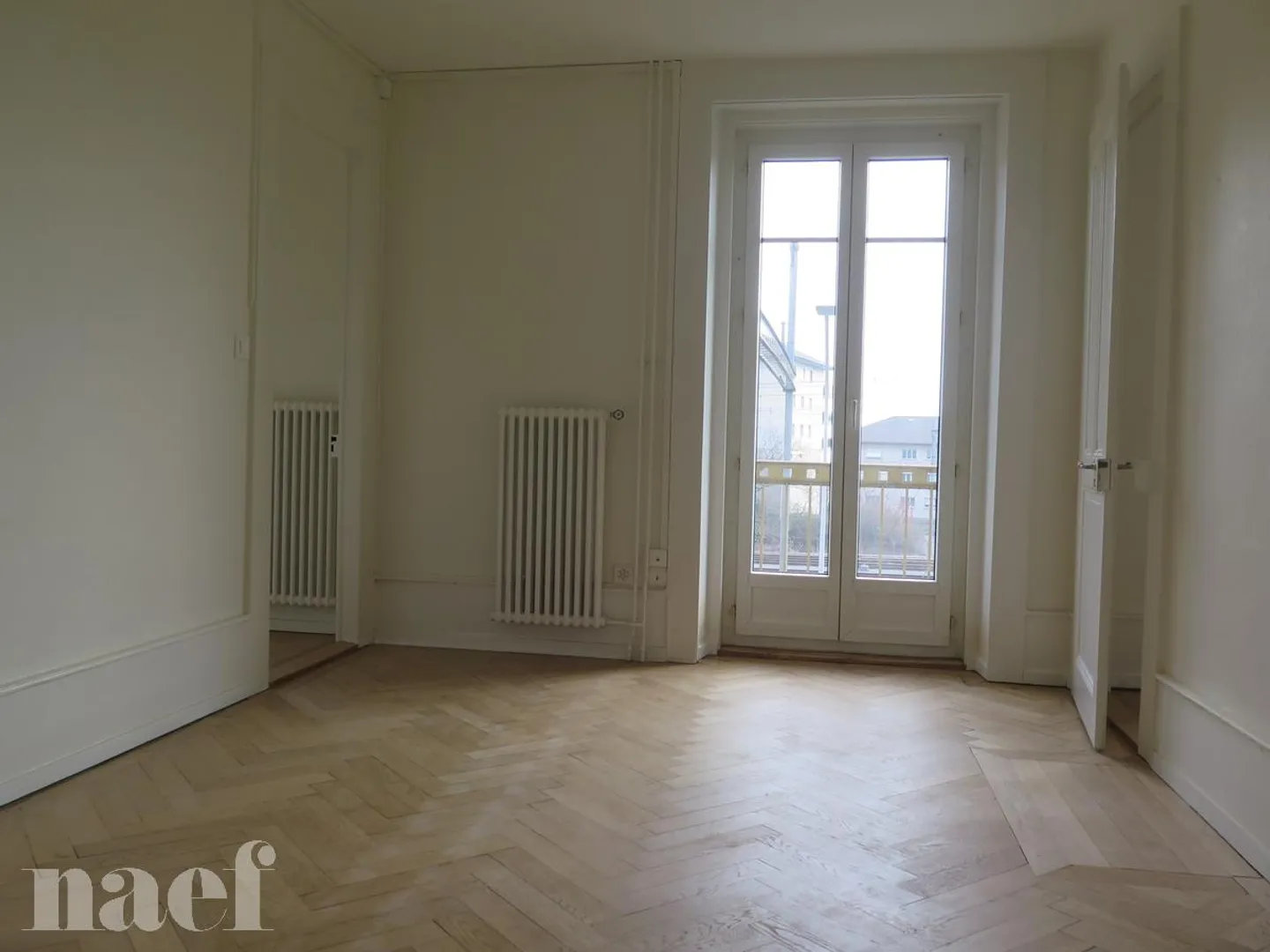 Charmant Appartement 4 Pièces - Photo 2 sur 8