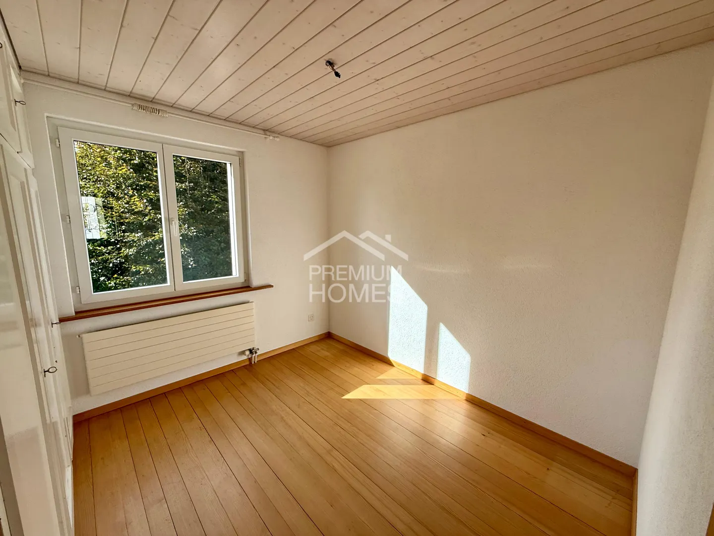 Charming single-family house for temporary rent!! - Photo 6 of 9