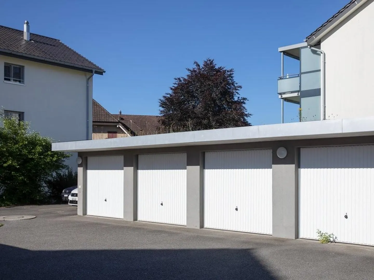 Suchen Sie eine Garagenbox? - Foto 1 von 1