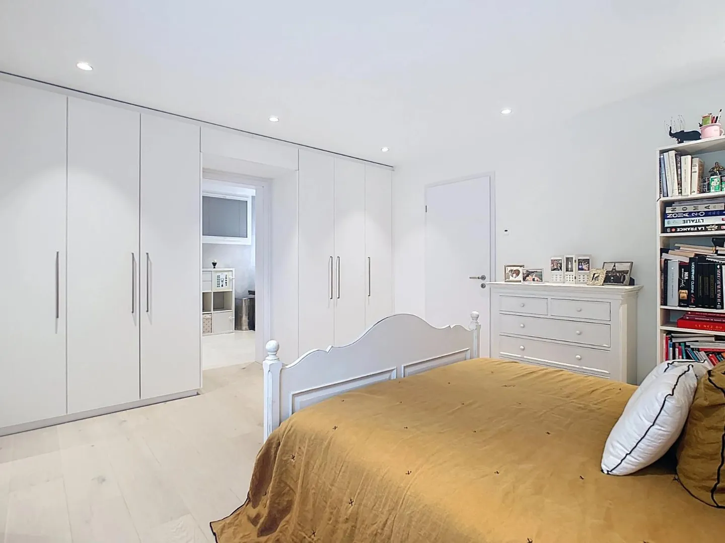 4,5 Zimmer sonnige Wohnung mit Garten und Aussicht - Foto 4 von 11