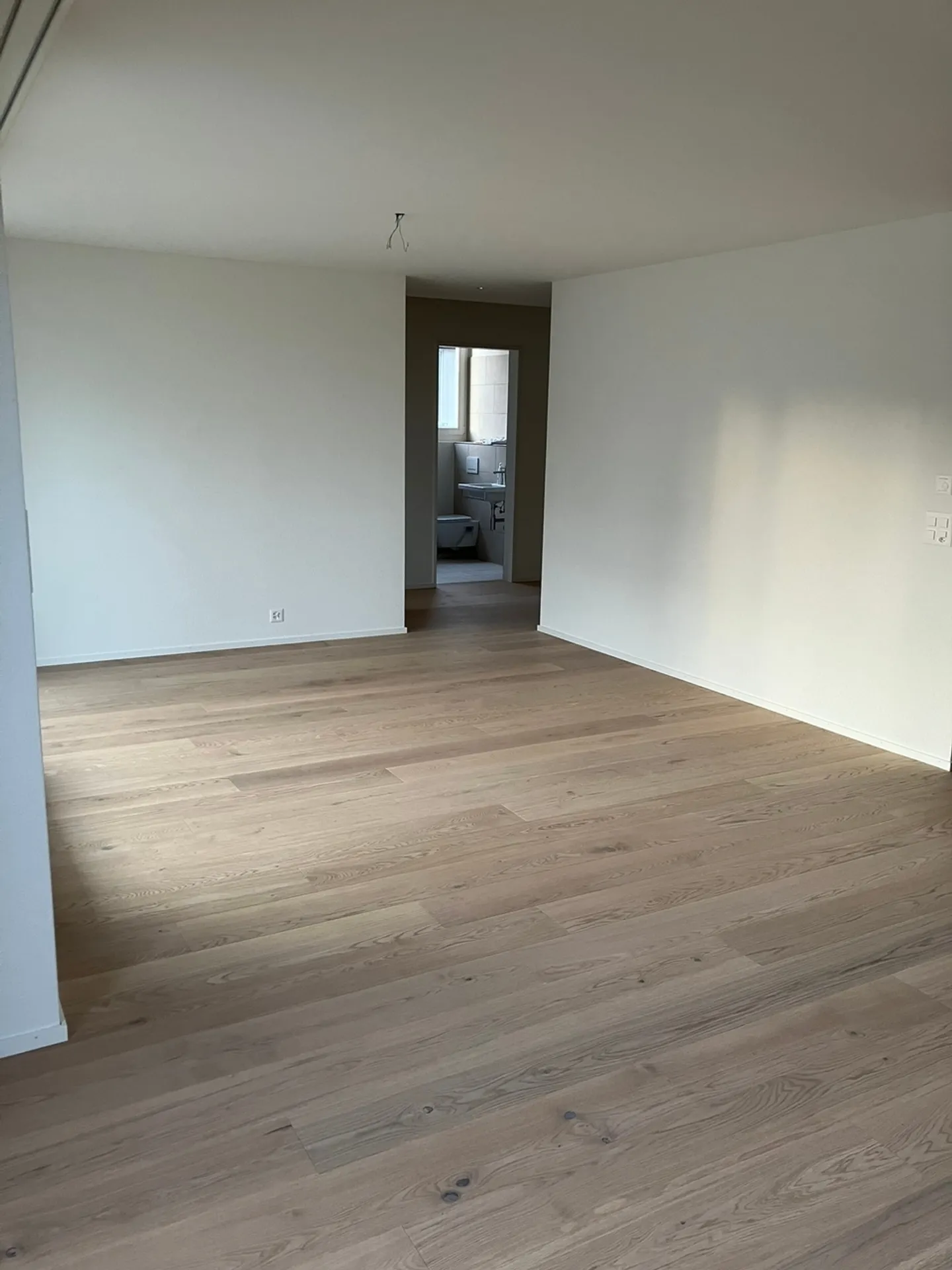 «Moderne 5.5-Zimmer Maisonette-Wohnung mit Balkon in Muri» - Foto 8 von 13