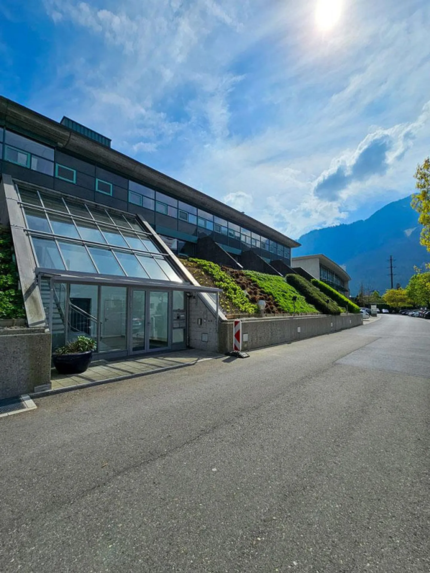 Bürofläche in representativem Gewerbehaus - Foto 2 di 6