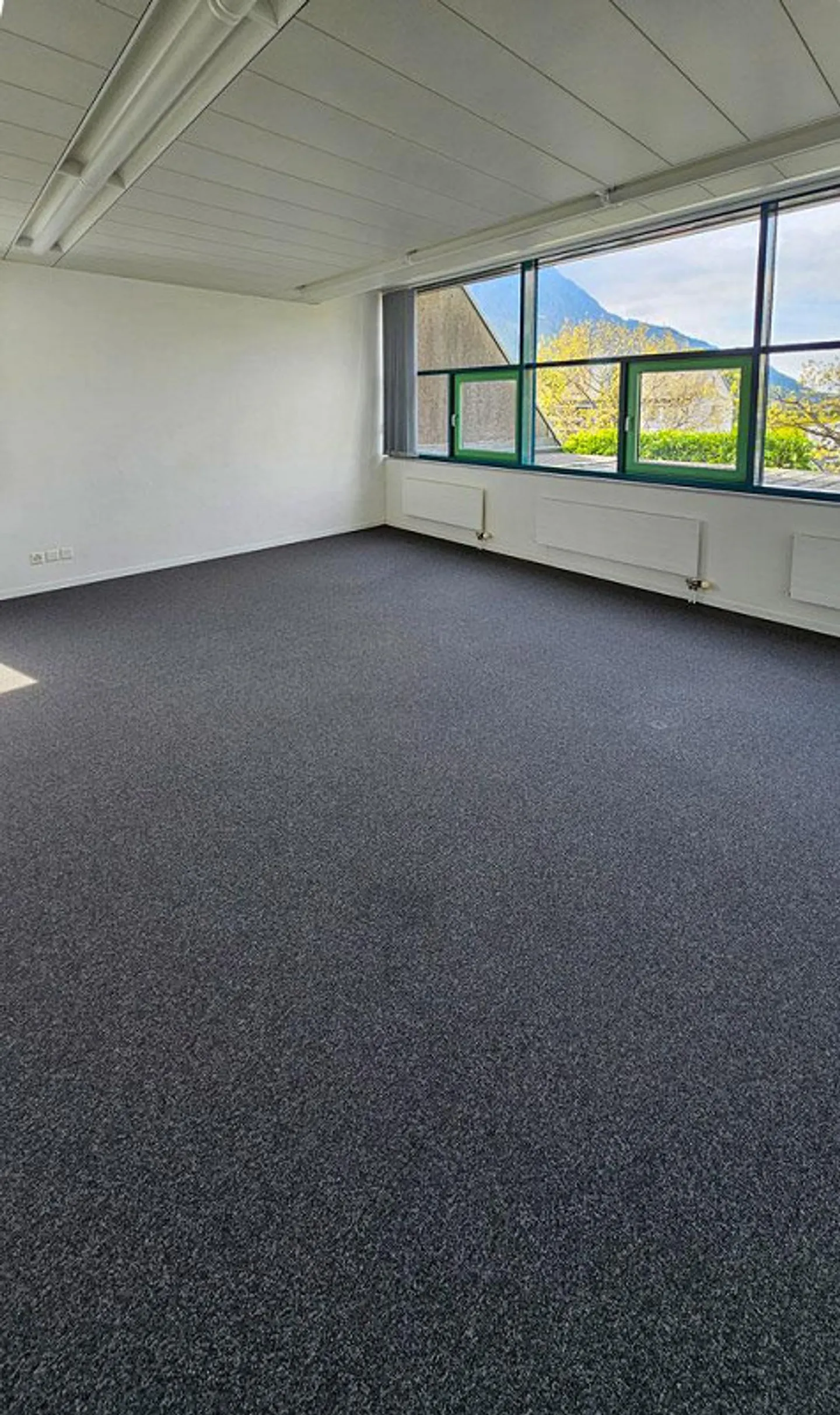 Bürofläche in representativem Gewerbehaus - Foto 4 di 6