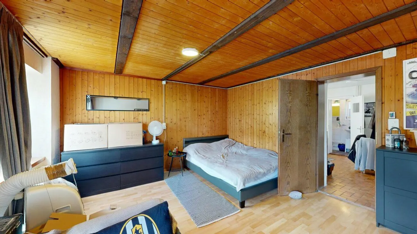 Ex Casa di Ricamo con Molto Potenziale e Carattere - Foto 7 di 20