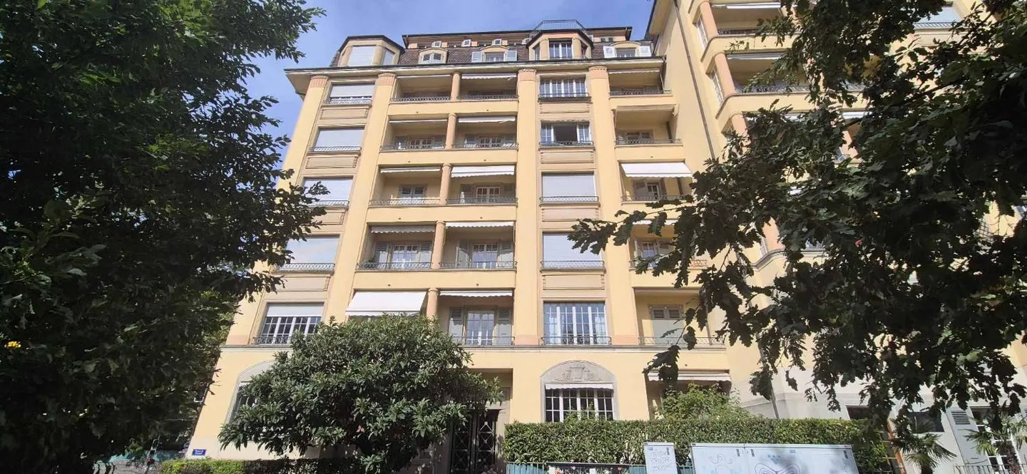 Appartamento 5 stanze - Foto 1 di 13