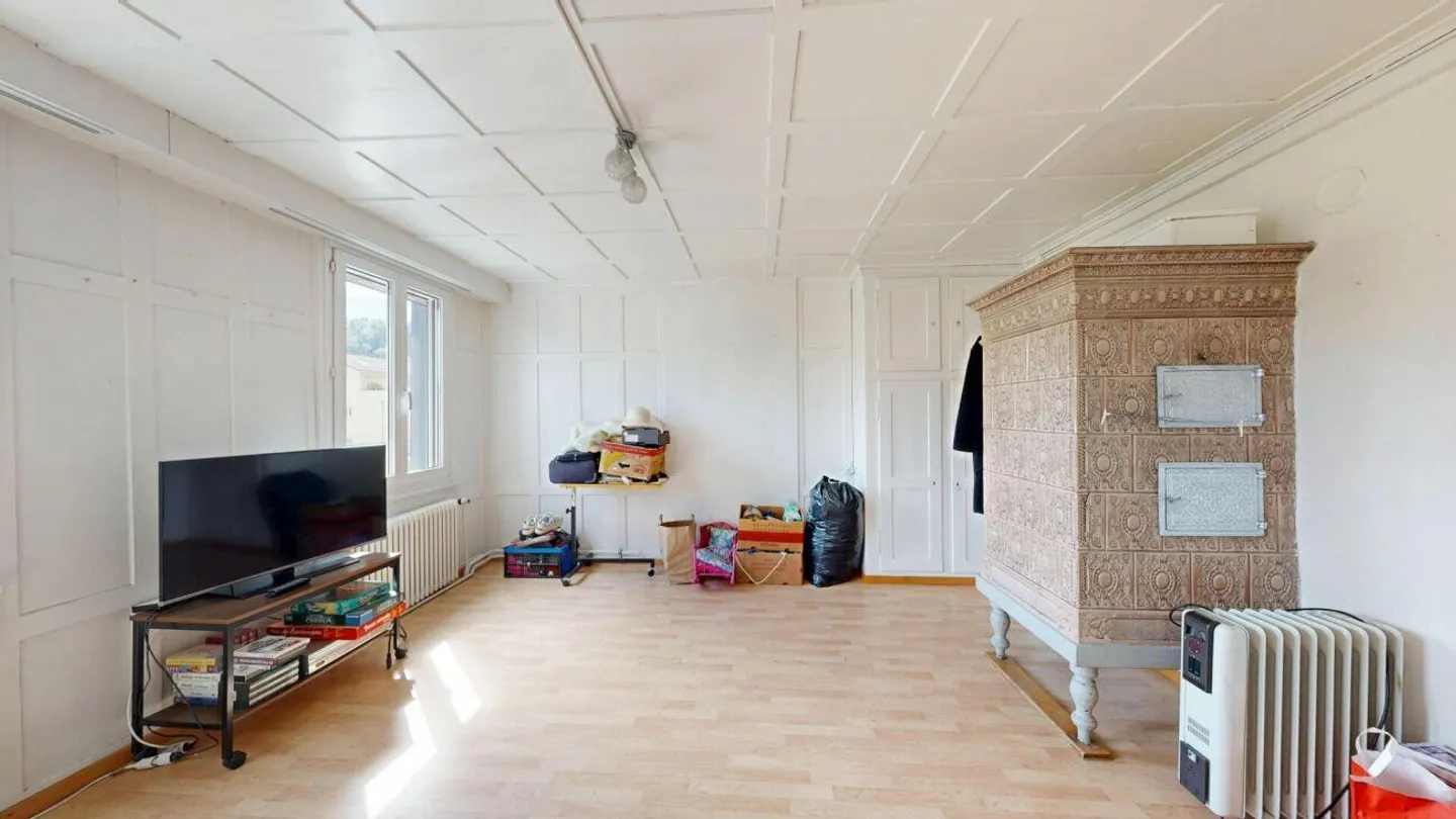 Ex Casa di Ricamo con Molto Potenziale e Carattere - Foto 10 di 20