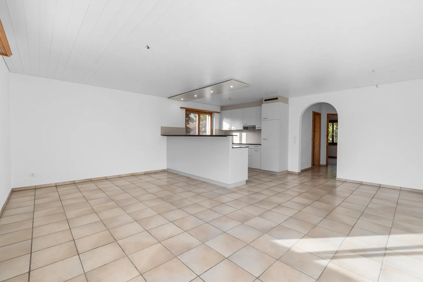 1 Monat gratis – Moderne Top-Mietwohnung in Maienfeld zu vermieten - Foto 3 von 21