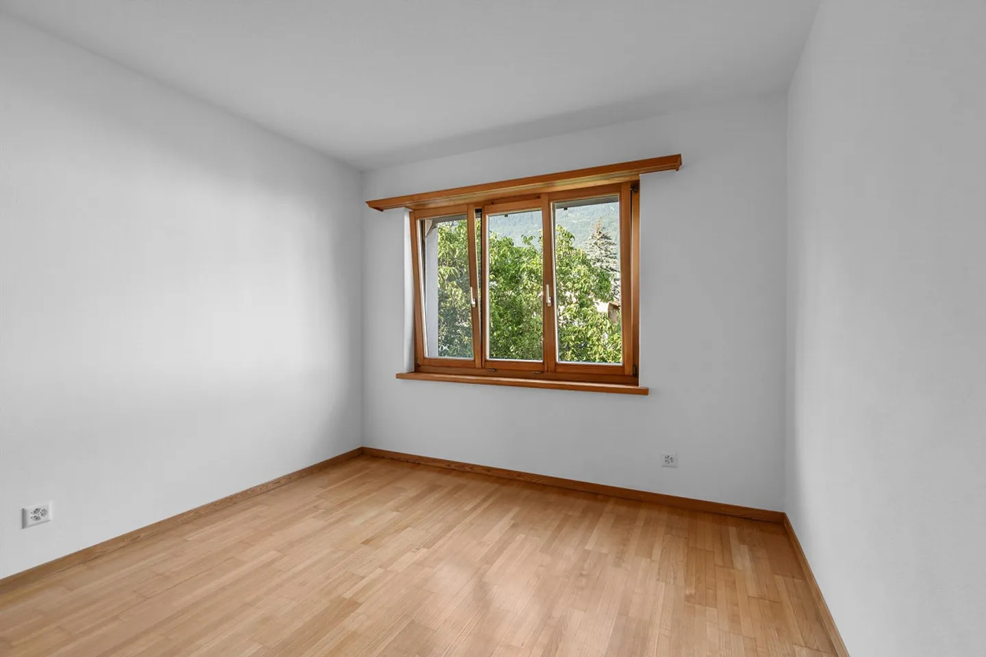 1 Monat gratis – Moderne Top-Mietwohnung in Maienfeld zu vermieten - Foto 17 von 21