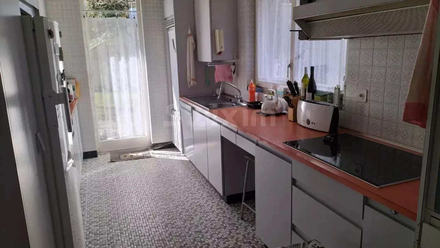 Spazioso Appartamento Villa a Neuchâtel - Foto 5 di 6