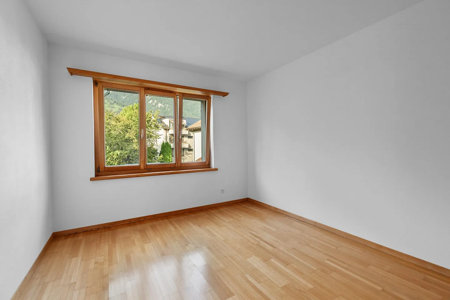 1 Monat gratis – Moderne Top-Mietwohnung in Maienfeld zu vermieten - Foto 18 von 21