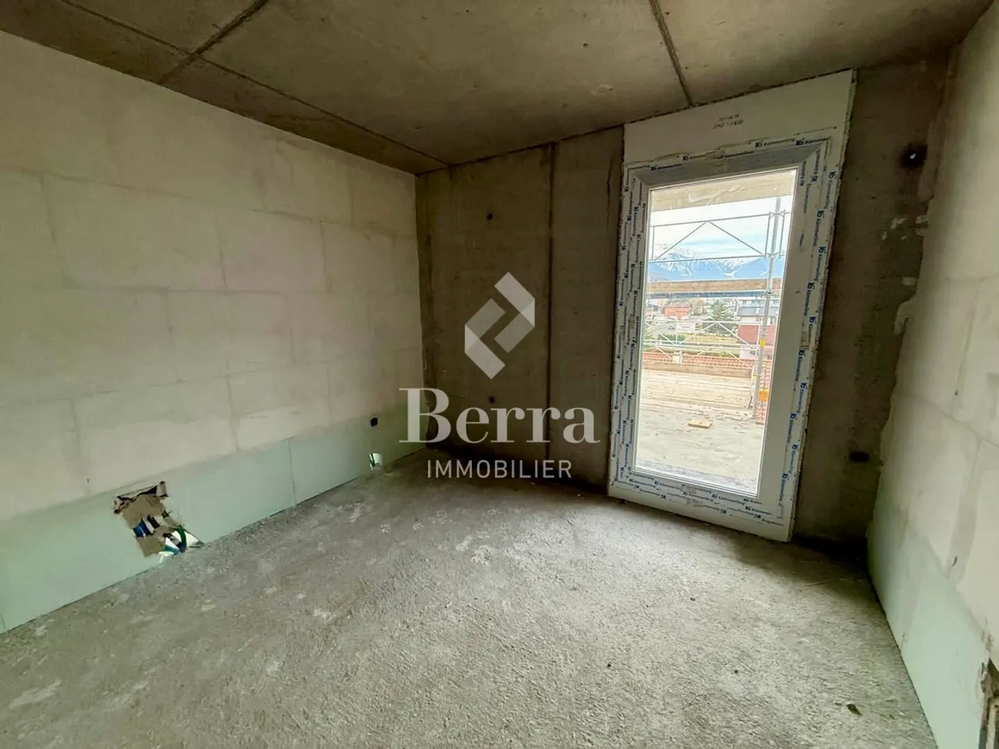 The Clos du Luizet - Photo 4 of 13