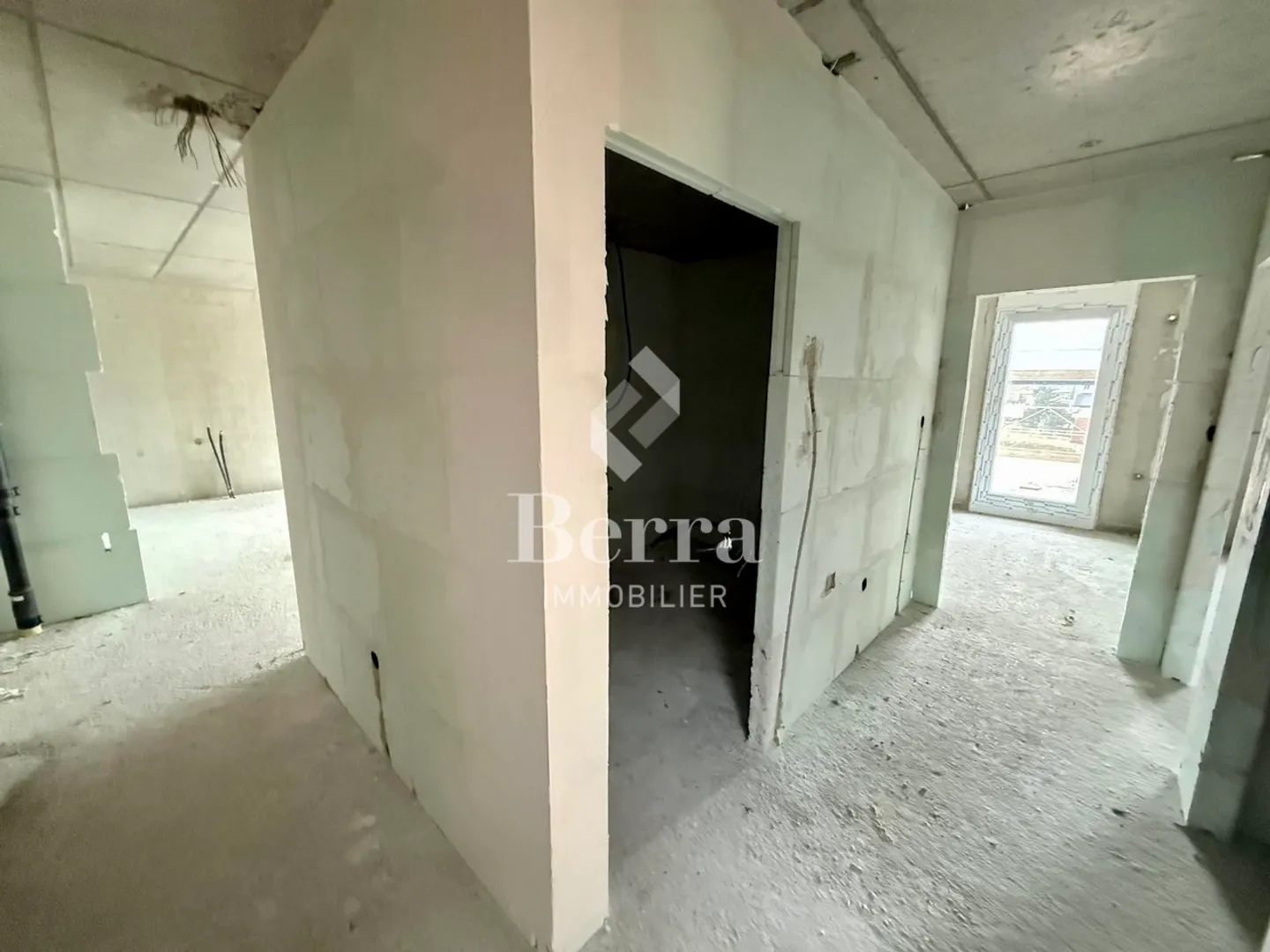 The Clos du Luizet - Photo 11 of 13