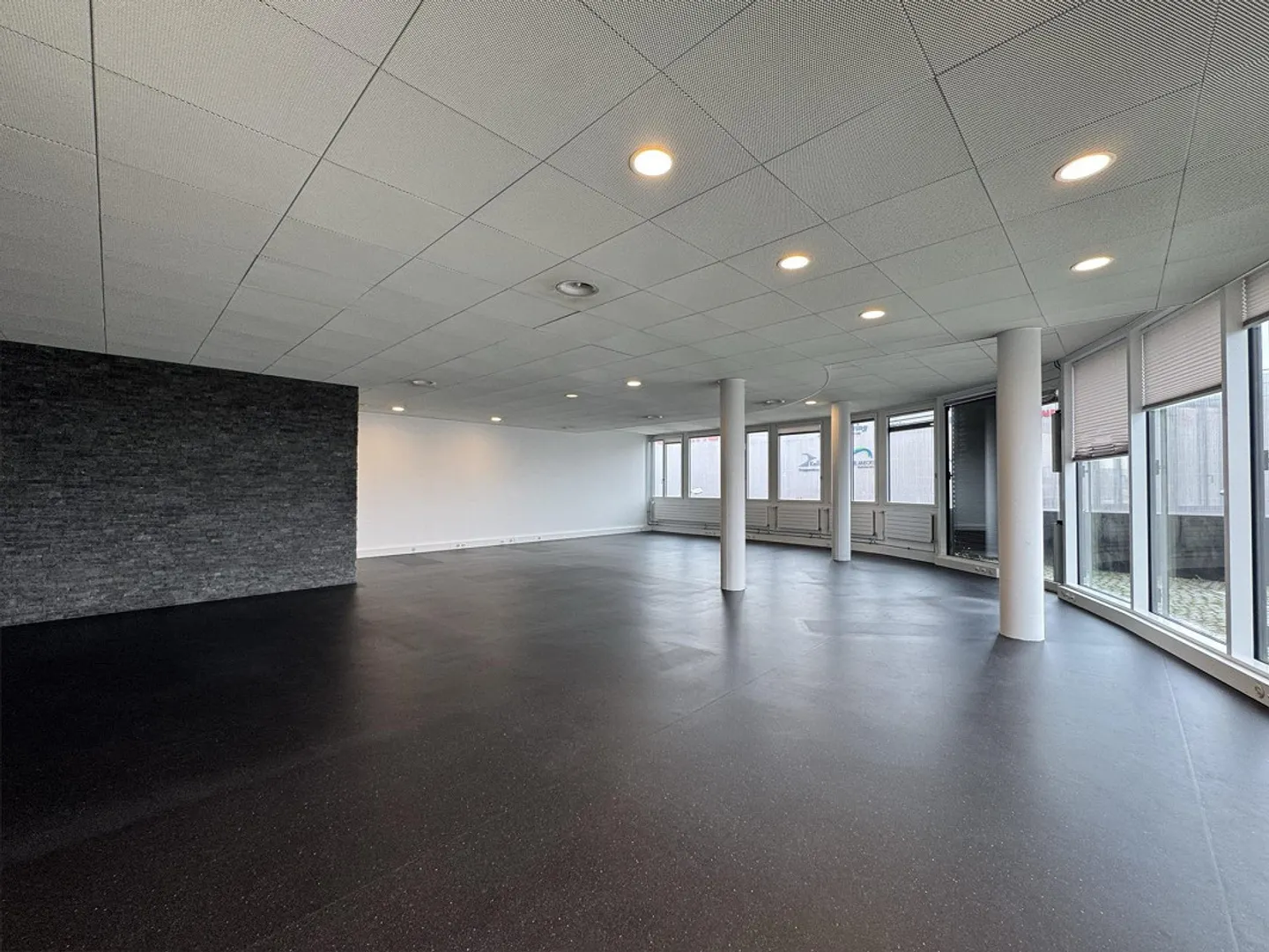 Spazio per uffici, studi e servizi attraente nell'INSIDE Volketswil - Foto 4 di 6