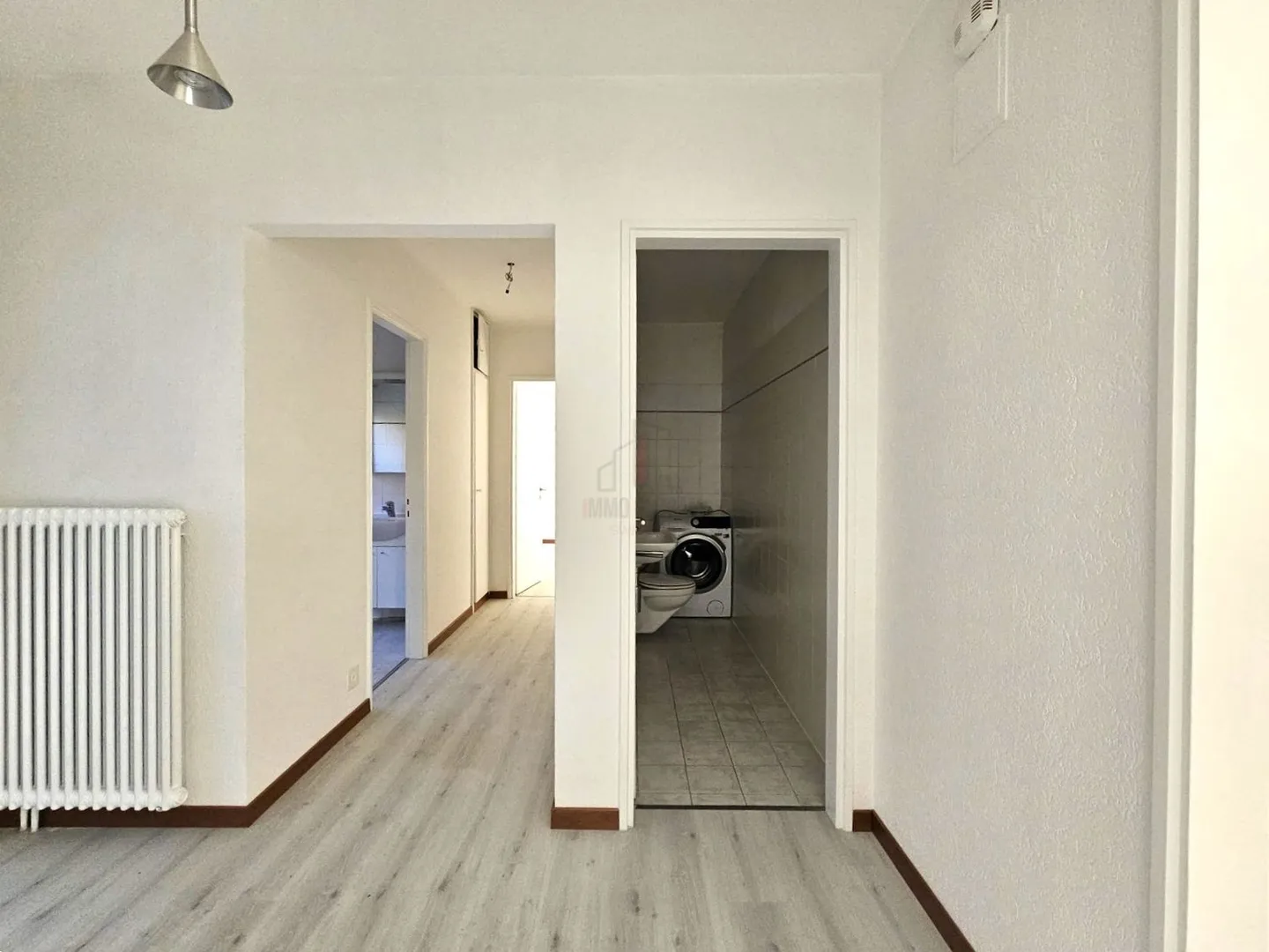 Renovierte Wohnung mit Terrasse - Foto 8 von 10