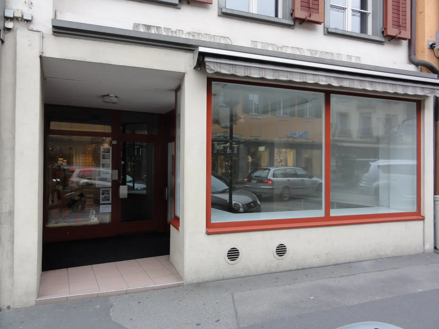 Retail space in the center of the city of Thun - Photo 1 of 13