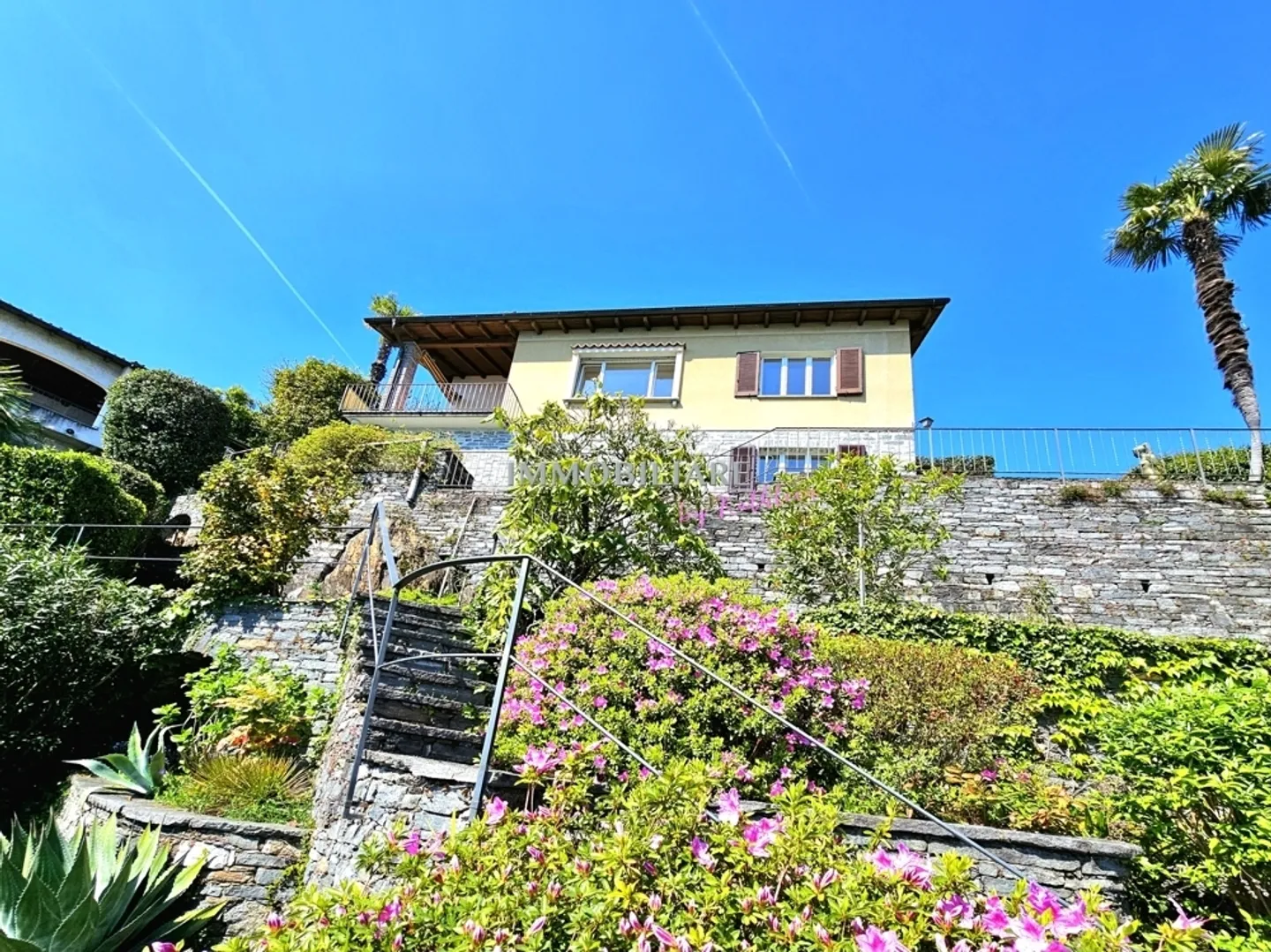 Holiday home with fantastic, unobstructed lake view, garden + garage - Photo 10 of 13