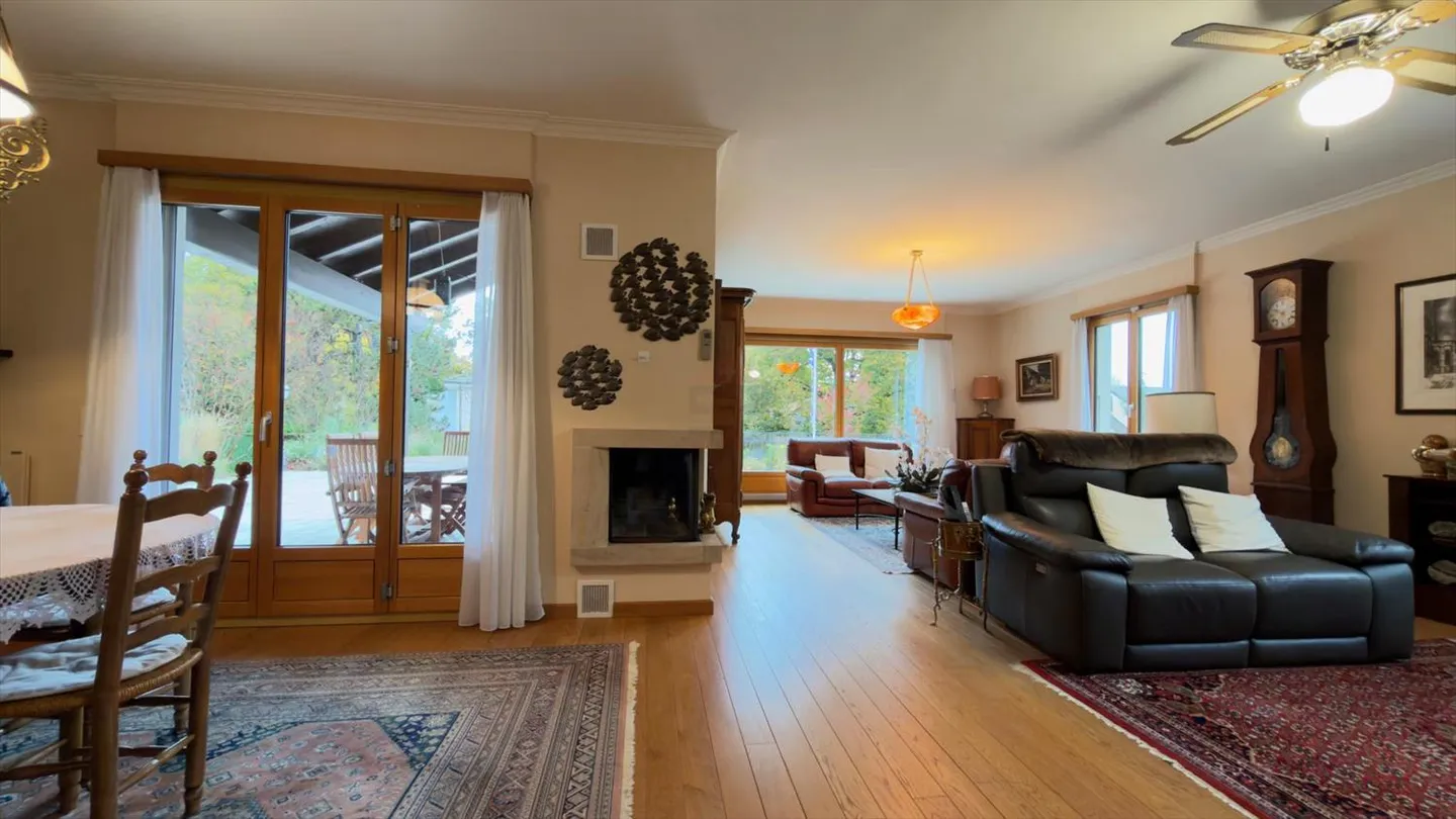 14-Zimmer-Haus - Foto 4 von 13