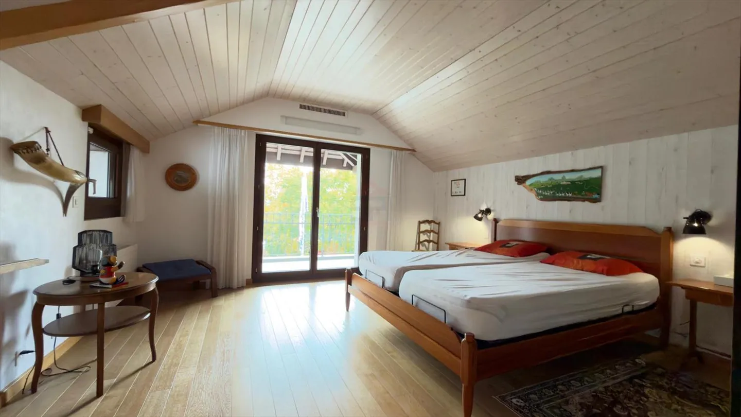14-Zimmer-Haus - Foto 8 von 13