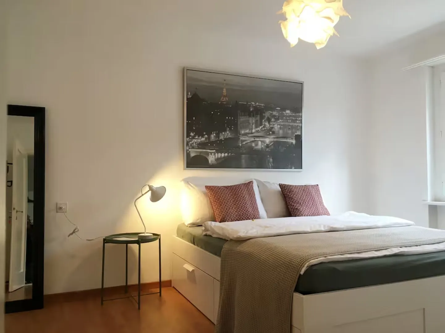 Affordable apartment with balcony in a perfect location in St. Gallen - Photo 6 of 9