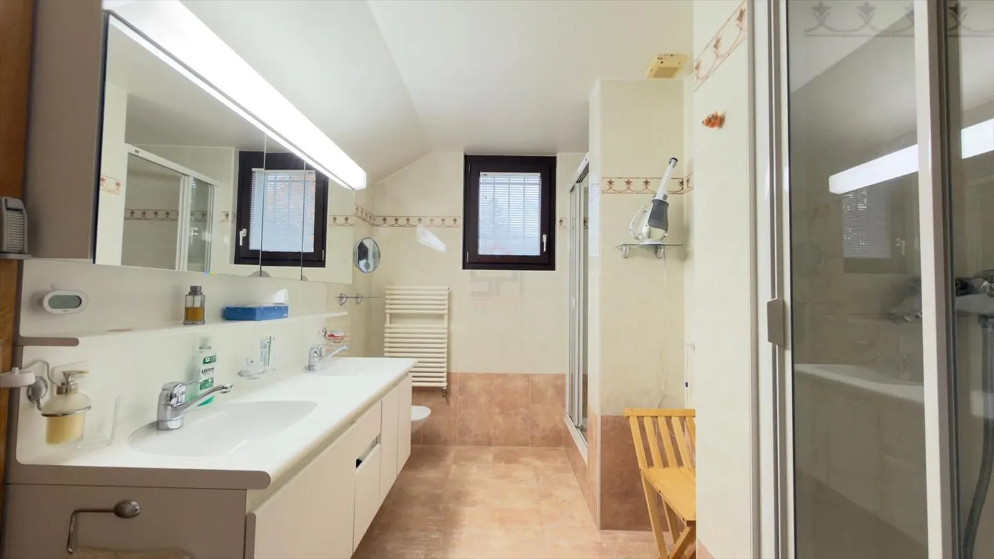 14-Zimmer-Haus - Foto 10 von 13