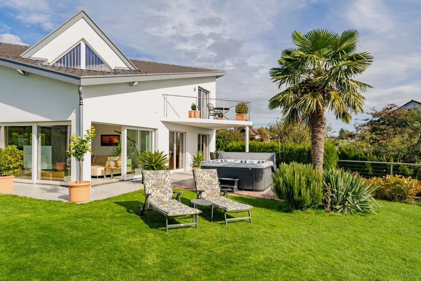 Espace pour la famille - Vivre la nature, profiter du confort - Photo 1 sur 5