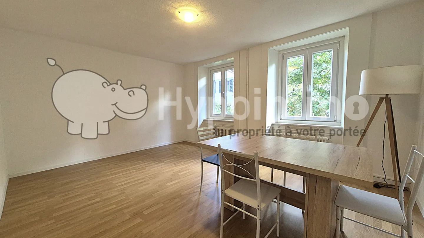 3.5 Room Apartment - Photo 1 of 7