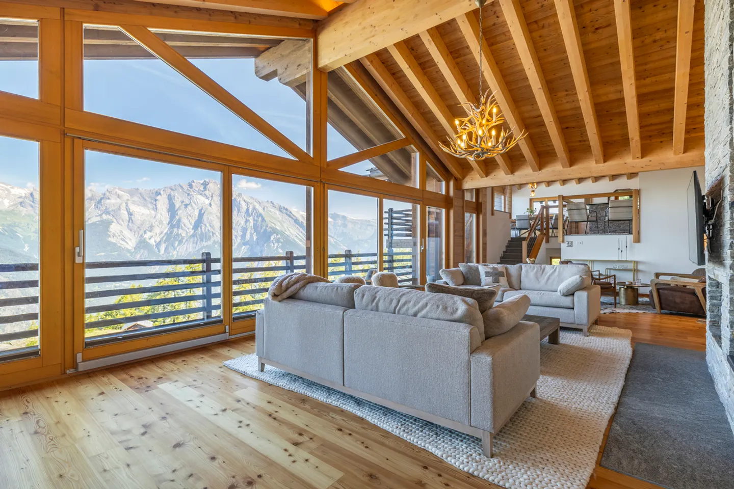 Chalet mit atemberaubendem Alpenblick - Foto 1 von 23