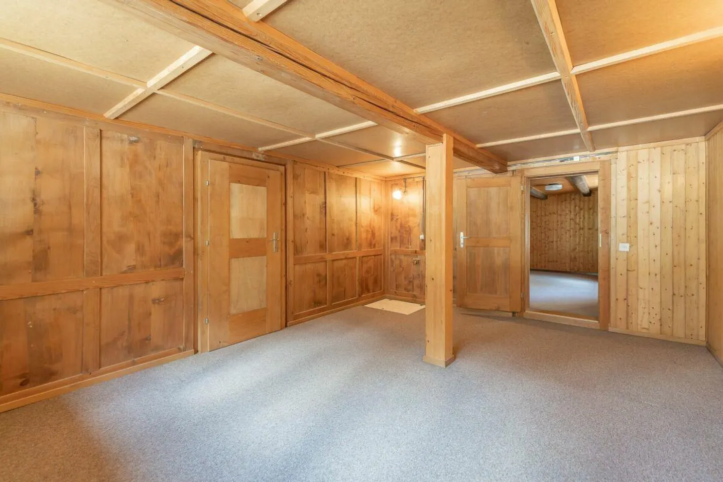 Doppeleinfamilienhaus mit Potenzial - Foto 7 von 12