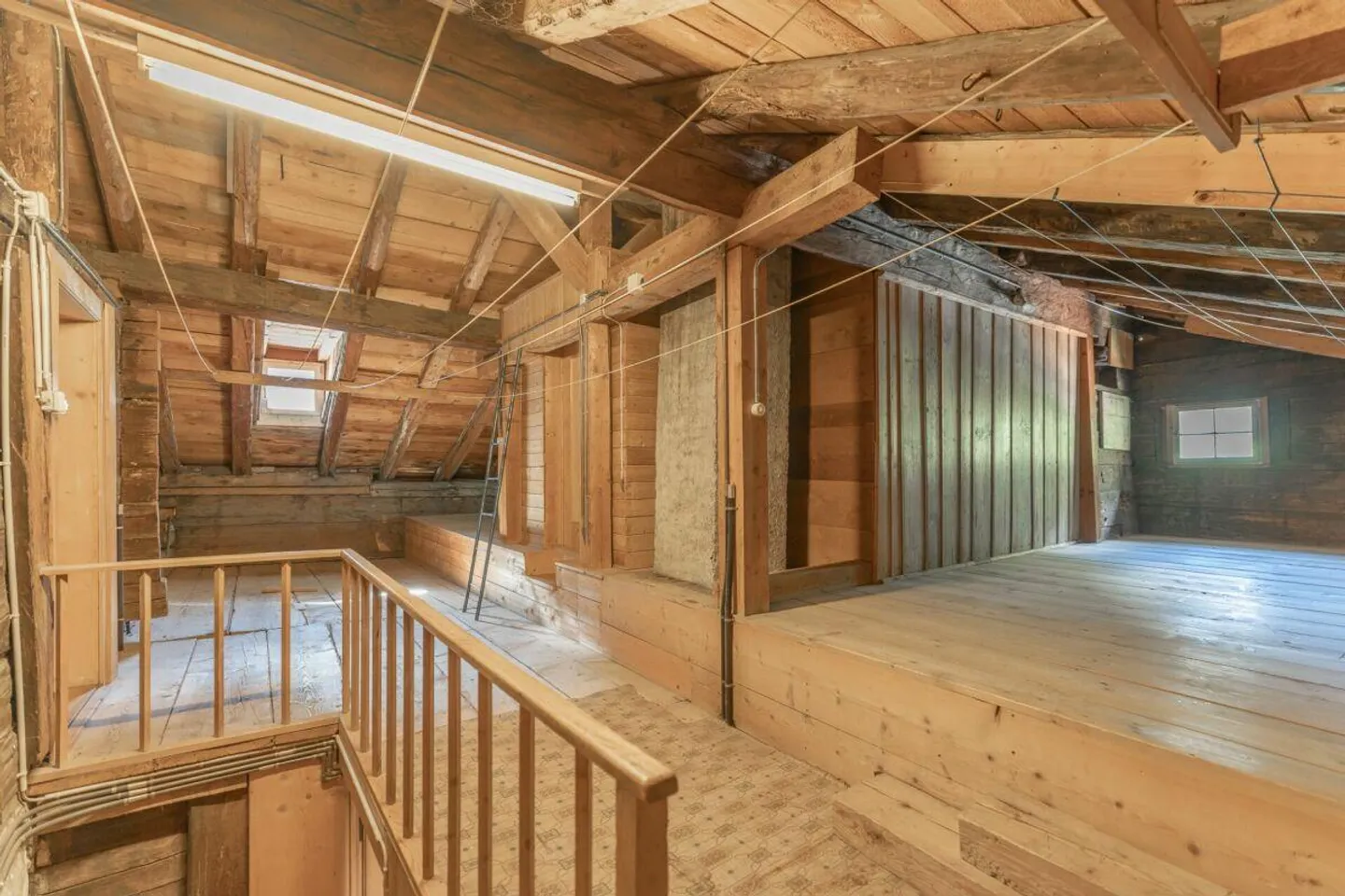 Doppeleinfamilienhaus mit Potenzial - Foto 9 von 12