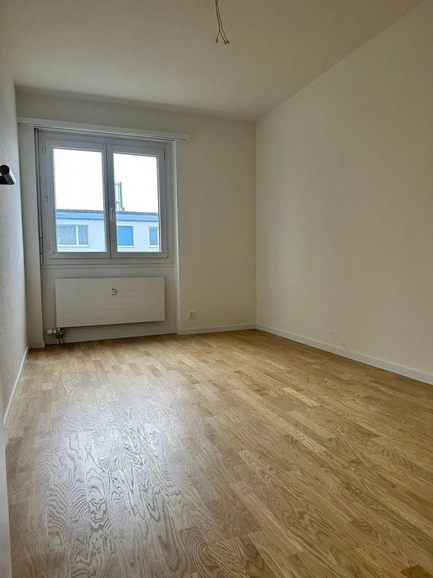 Renovated apartment in a central location - Photo 4 of 10