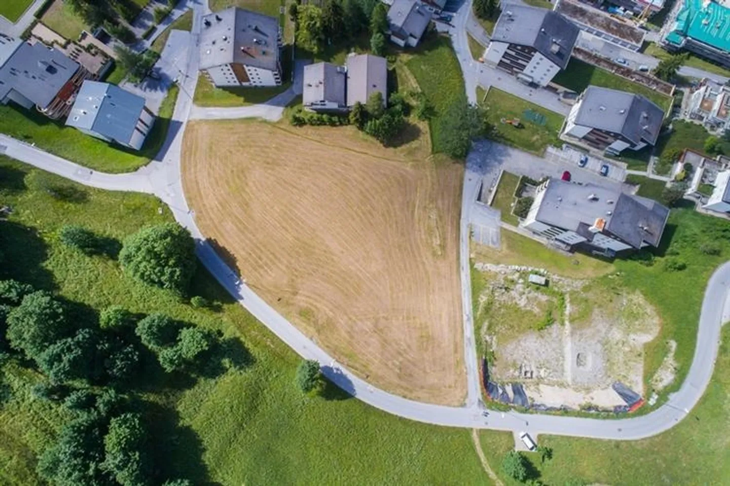 Terreno edificabile in vendita - Foto 2 di 10