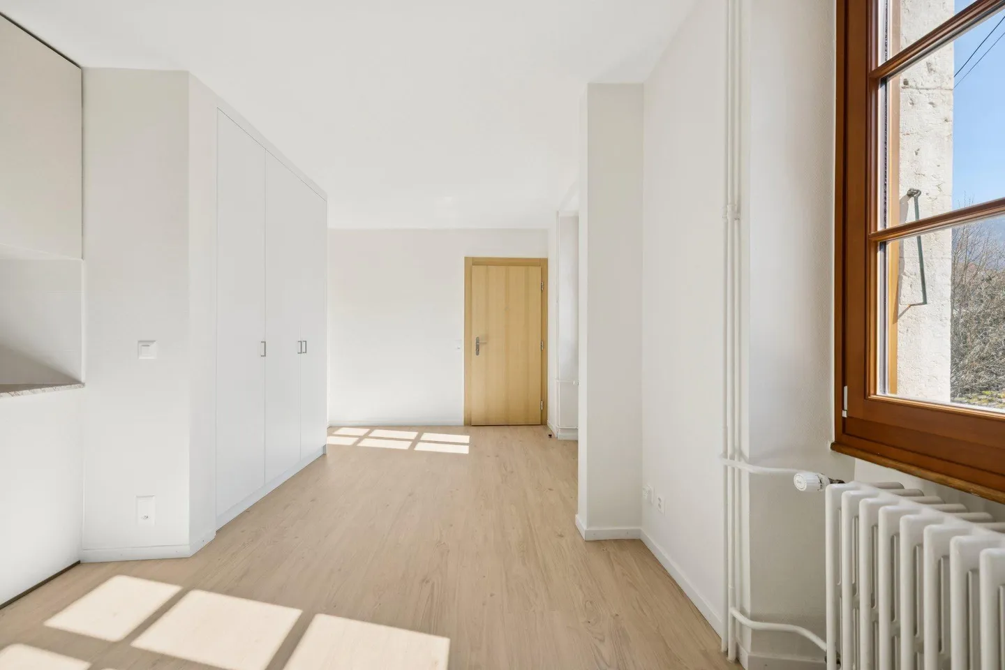 Renovated Apartment with View - Photo 2 of 9