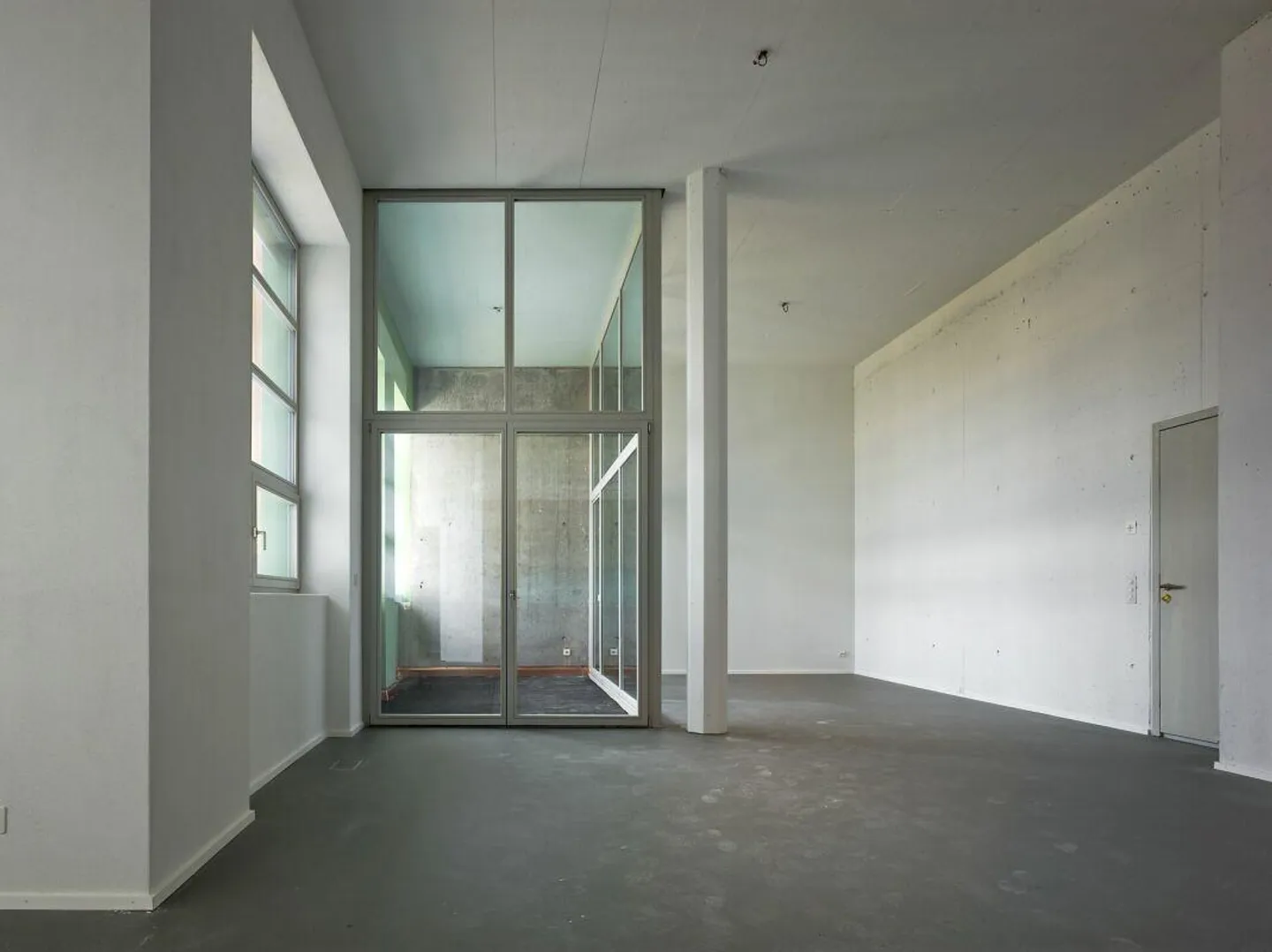 Luminoso Loft di 108 m2 con 4 metri di altezza - Foto 1 di 3