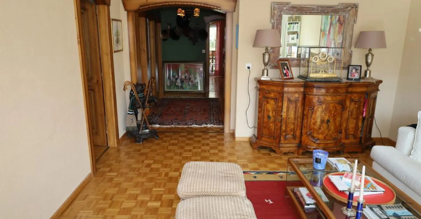 Magnificent 4.5-room apartment in Crans - Photo 2 of 11