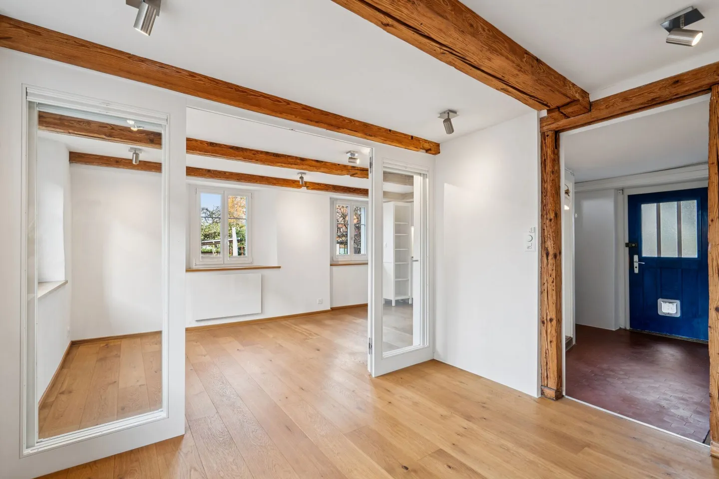 Charming 4.5-room apartment in a central location - Photo 2 of 15