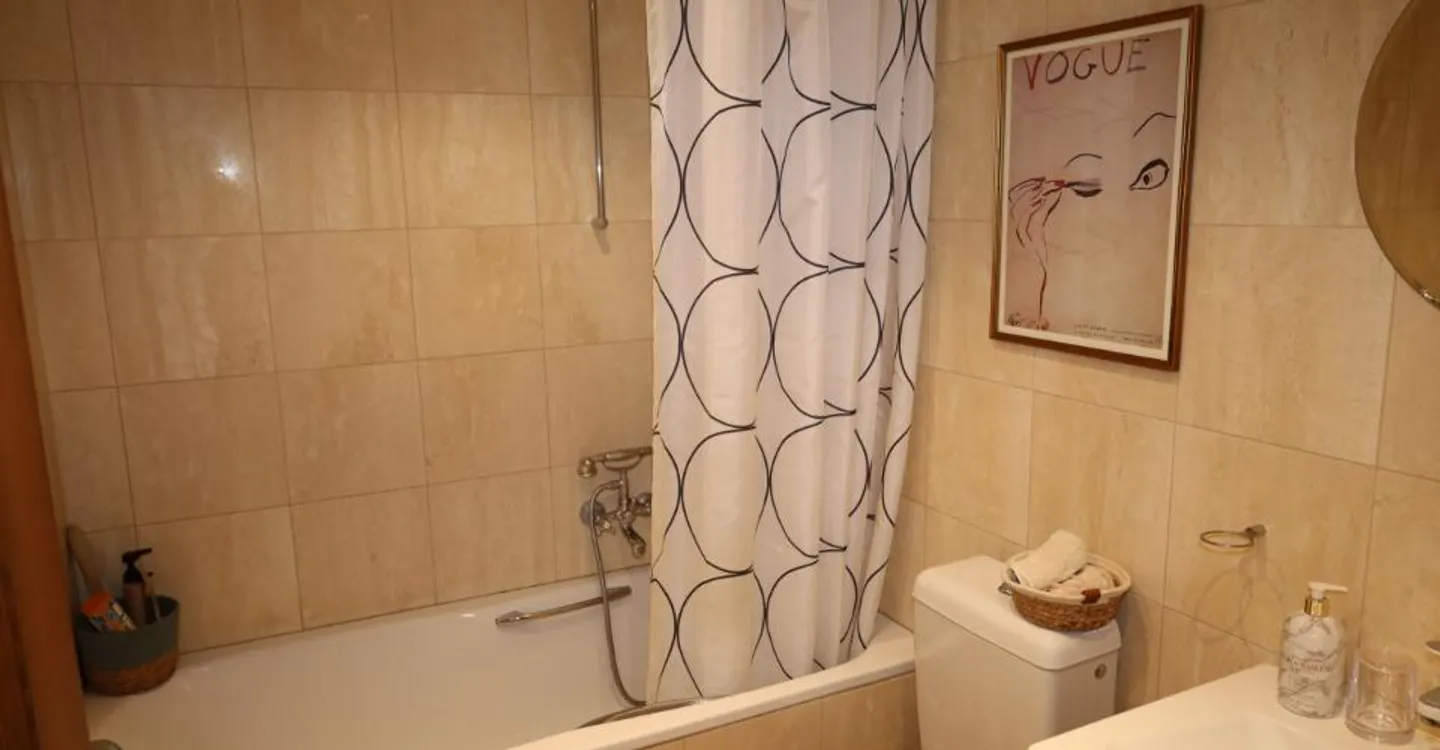 Magnificent 4.5-room apartment in Crans - Photo 9 of 11