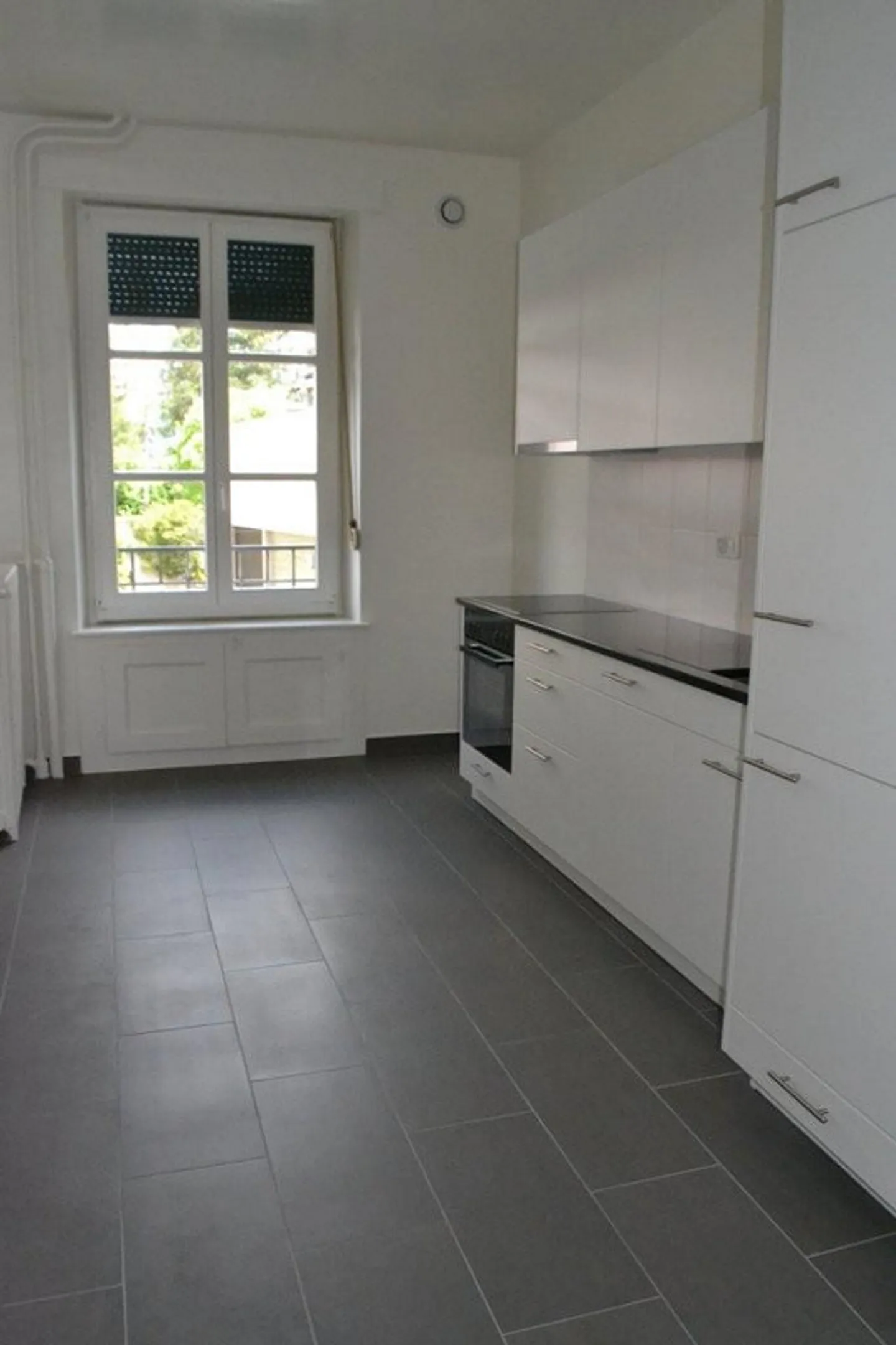 Charmilles - Joli appartement avec balcon - Foto 3 von 5