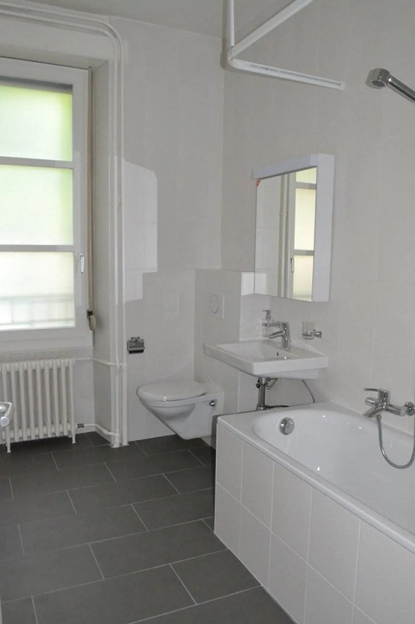 Charmilles - Joli appartement avec balcon - Foto 4 von 5